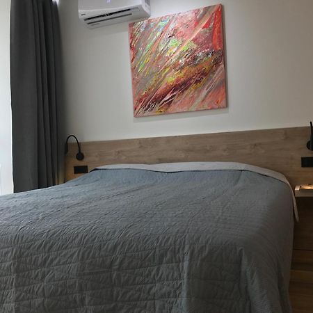 Scandik Apartment Studio Πολτάβα Εξωτερικό φωτογραφία
